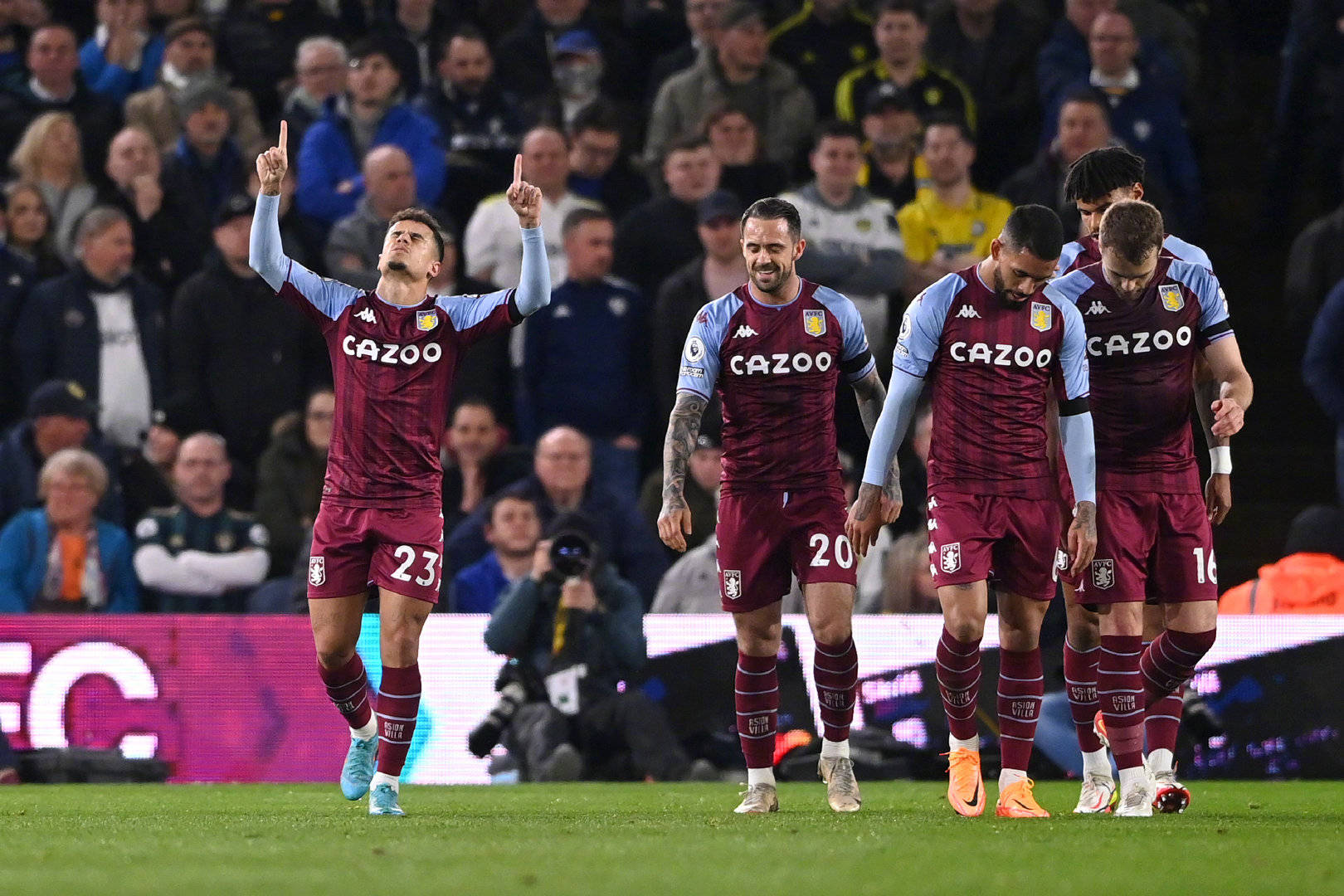 球场上的努 球场上的努